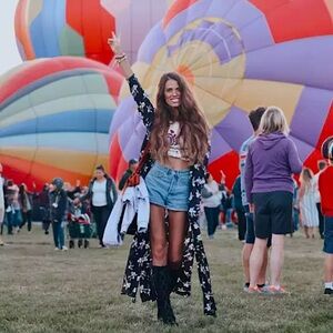 NWOT Knee-Hi Lace-up Minnetonka Boho Suede Boot